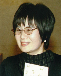 上　明子